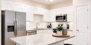North Beach on Kernan Apartments Gallery 2