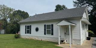 G TEAM - FOR LEASE- 1 BED, 1 BATH HOUSE Gallery 1