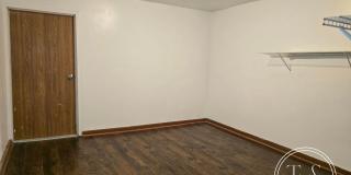 Charming 3-bedrooms/1-bath home in LaRoche Park Gallery 27