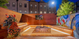 River & Rich Gallery 37