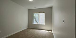 Beautifully Updated Bethany Townhome with Private Backyard and Modern Finishes Gallery 31