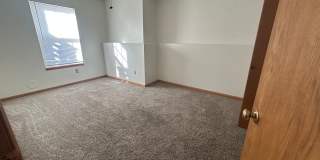 Spacious, corner lot 3-bedroom, 2-bath duplex in Iowa City Gallery 12
