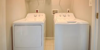 42451 MAGELLAN Square Gallery 33