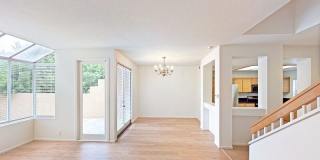20 Vassar Aisle Gallery 10