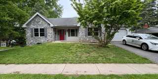 3 Bedroom 2.5 Bathroom Home Available in Elizabethtown! Gallery 1
