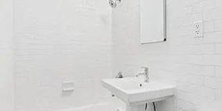 460 West 126th Street Gallery 5