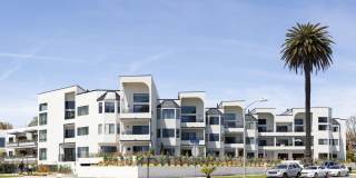 Santa Monica 3 Bedroom with Spectacular Ocean Views Gallery 1