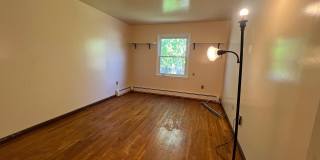 52 YALE AVE Gallery 17