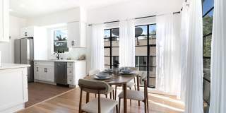 344 S Rexford Dr unit: 4 Gallery 1