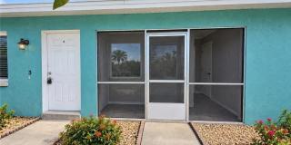 3032 SE Santa Barbara Place Gallery 1