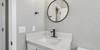 Charming 3 Bedroom Home with Spacious Backyard Gallery 25