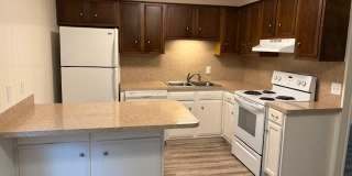 600 Mt Sylvan St Gallery 1