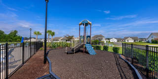 837 Harrison Mill St Gallery 17