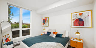 Ellis at Bel-Red Gallery 4