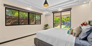 Kahala Zen: Spacious Modern Oasis w/ Studio, Garden & Lush Garden Gallery 37