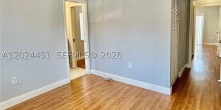 143 Riviera Cir Gallery 17