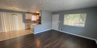 East Fountain Square 3 Bedrooms 1.5 Baths Gallery 5