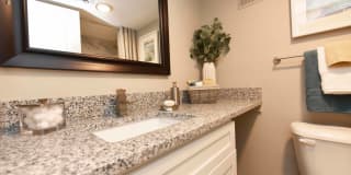 Icon Waverly Gallery 44