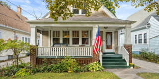 Charming 4-Bedroom Cape Cod for Rent in Shorewood Charming 4-Bedroom Cape Cod for Rent in Shorewood Gallery 1