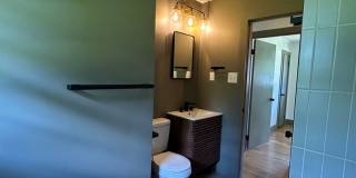 Updated 3 Bedroom House on the Eastside Gallery 23