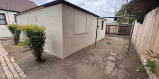 Charming 3 Bedroom, 1 Bath Near Down Town! Gallery 32