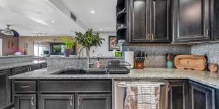 7940 E Camelback Road Gallery 16