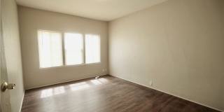 1336 Elm Street Gallery 20
