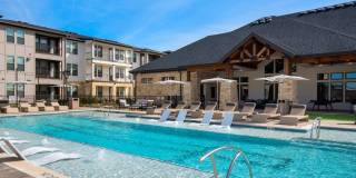 Alexan Gruene Crossing Gallery 9