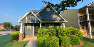 BRIDGEWATER HOME! PRE-LEASING FOR AUGUST 1 2026! 1/2 Off Deposit! Gallery 1