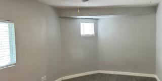 Updated 1 Bed 1 Bath Gallery 3