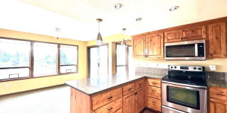 2bd/2ba Kirkland Condo Gallery 12
