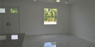 2611 Carol Place Gallery 6