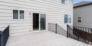 Beautiful 4-bedroom 3-bath located in Stetson Hills! Gallery 31