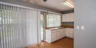 Cozy Remodeled House Near Downtown Gallery 5