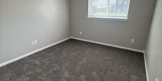 River Walk Apartments Gallery 12