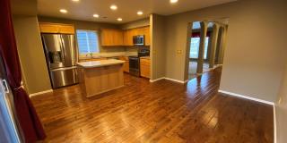 3353 SE Midvale Gallery 1