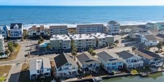 Close to the beach Gallery 8