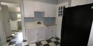 CENTRAL GARDENS BUNGALOW Gallery 6