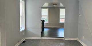Spacious, Corner Home, Central Air, W/D Hook-Up! Available Now! Gallery 6