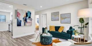 221 NW 51st Street Gallery 1