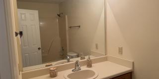 28712 Canal Road Gallery 17
