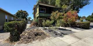 DOWNTOWN APARTMENT REDONE TO THE 10'S!!! Gallery 3