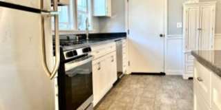 AVAILABLE SEPTEMBER 1ST - Beautiful, Spacious and Renovated Brighton/Oak Square 3 Bed Duplex.  NO BROKER FEE!!! Gallery 16