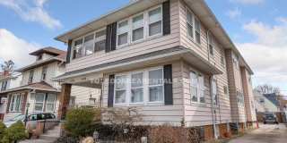 4138 N Lockwood Ave Upper Gallery 2