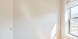 4547-57 N Leavitt Gallery 21