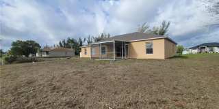1225 NW 26th Place Gallery 28