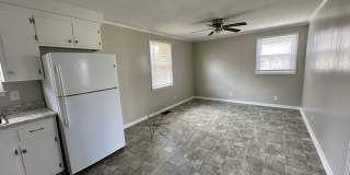 3 Bedroom Home For Rent Over The River! Gallery 1