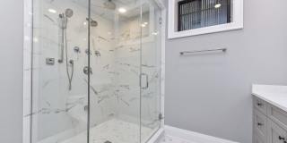 2135 N Lakewood Avenue Gallery 22