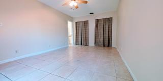 2400 SW 19th Avenue Gallery 9