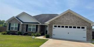 4 bedroom beautiful home available August 14!! Gallery 1